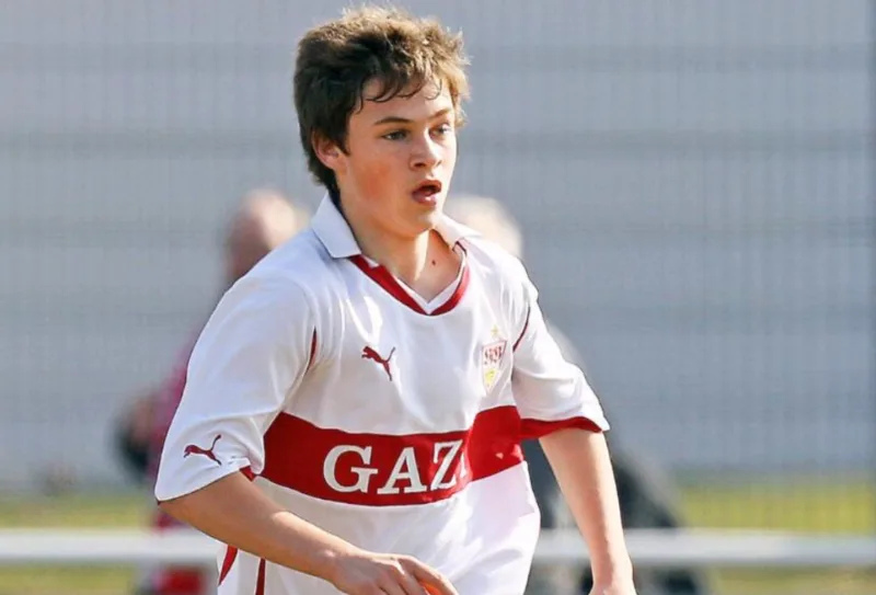 Những năm tại học viện Stuttgart giúp Joshua Kimmich xây dựng nền tảng kỹ thuật và tư duy chiến thuật